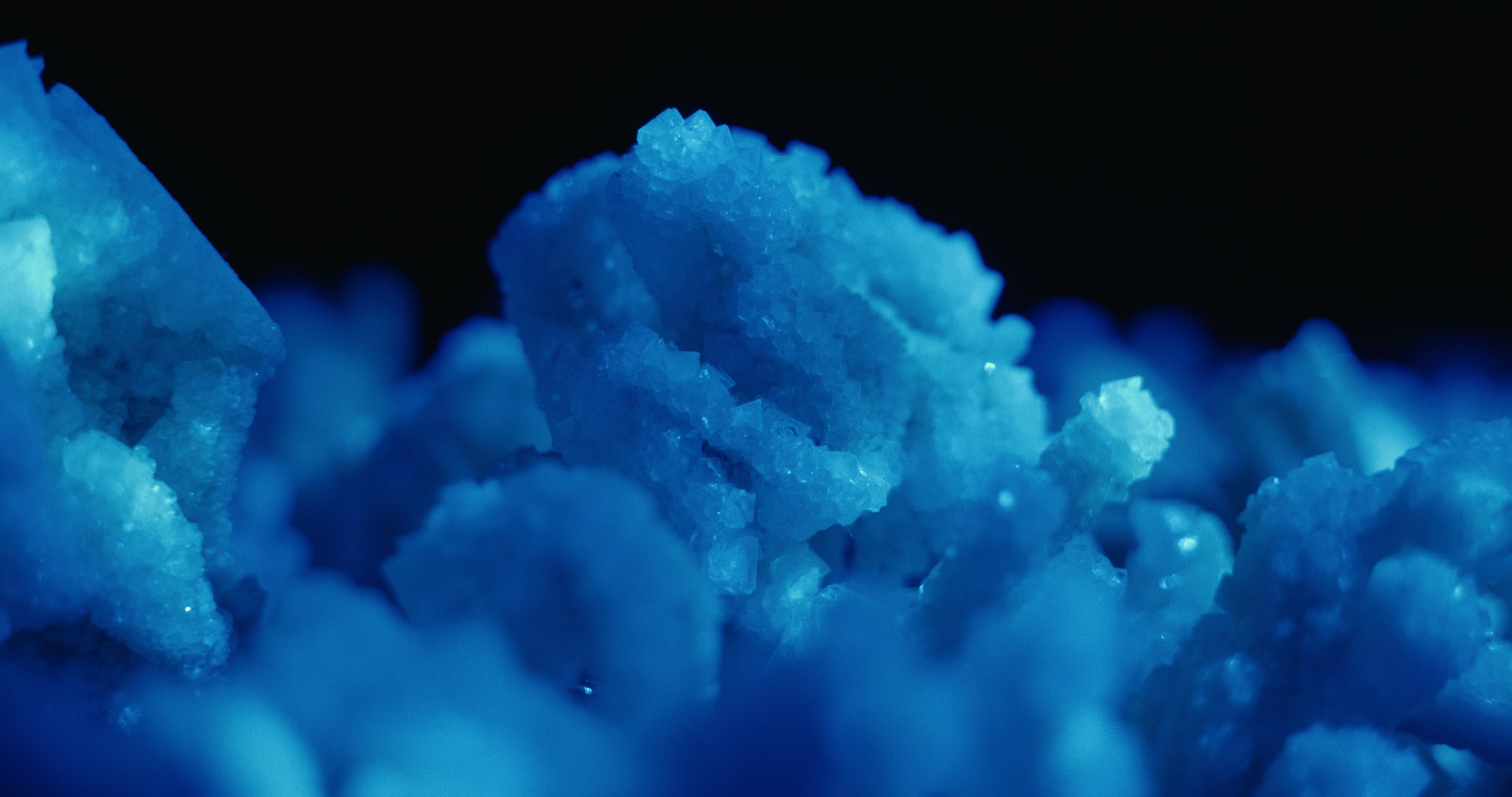 Maelström !, sel d'alun et matériaux — processus de création, Alessia Sanna